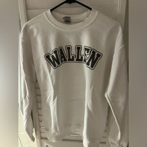 Morgan wallen crewneck